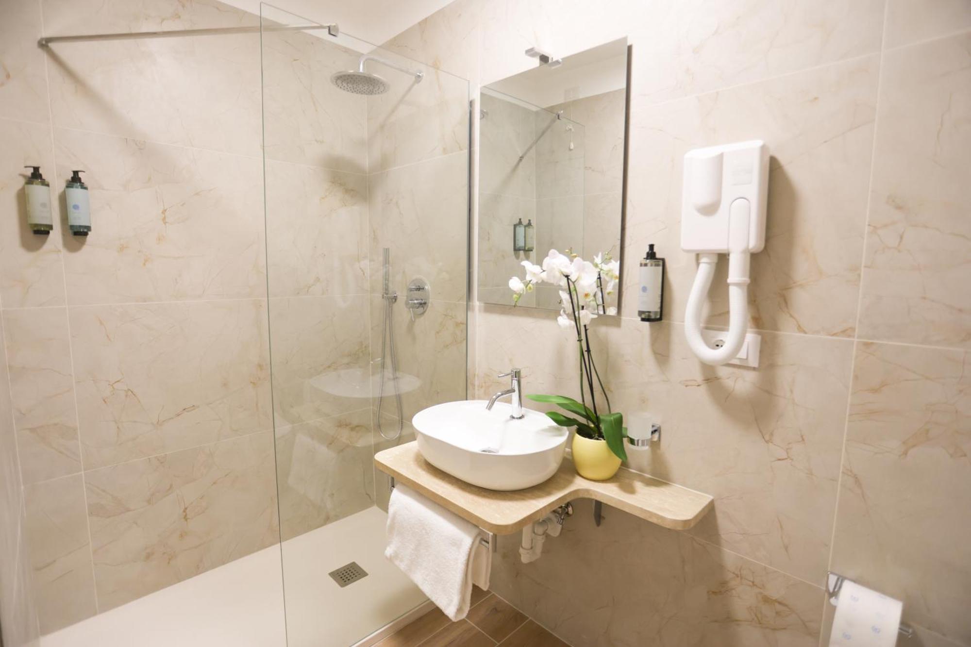 B&B Smart Roma Ngoại thất bức ảnh